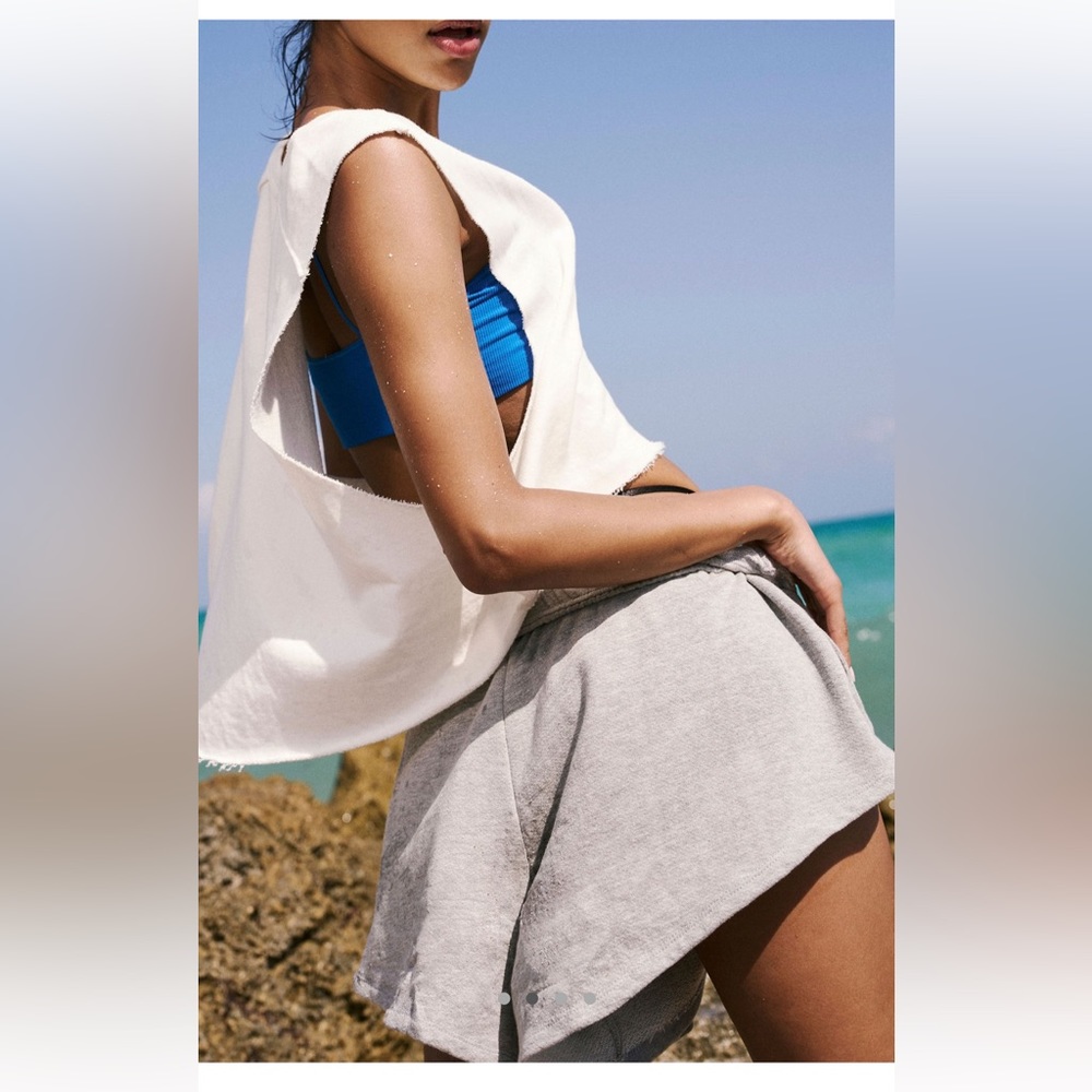 Free People NWT Around We Go women’s shorts. Heater Grey